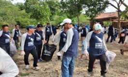 Inisiasi Aksi Bersih-Bersih Pantai, PWI Ajak Masyarakat Jaga Lingkungan